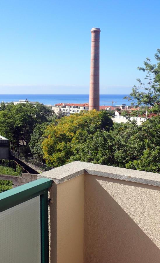 Funchal Petrolhead Apartment Eksteriør billede